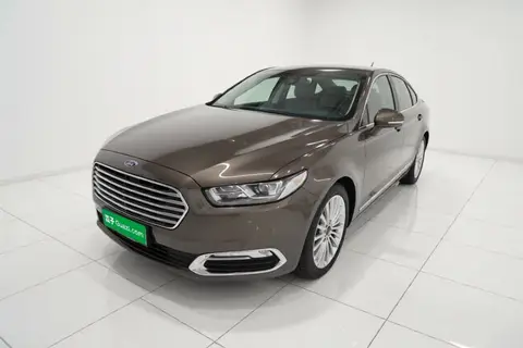 Ford Taurus 2016