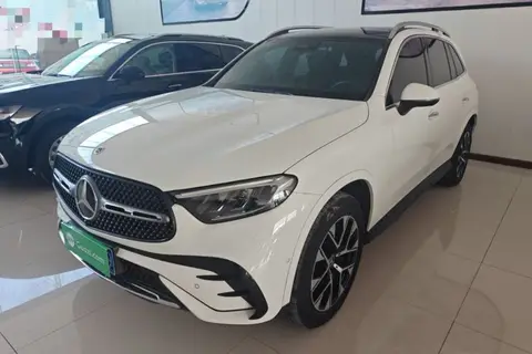 Mercedes-Benz GLC 2023