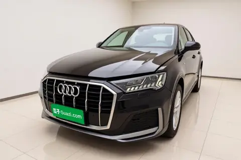 Audi Q7 2024