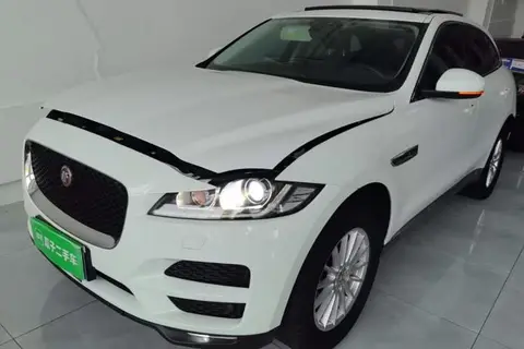 Jaguar F-PACE 2017
