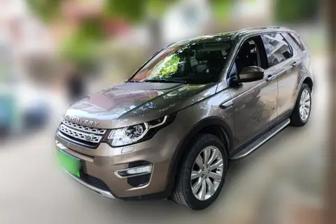 Land Rover Discovery Sport 2015