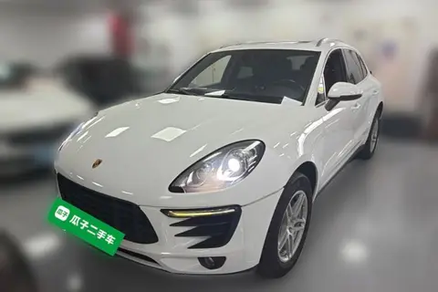 Porsche Macan 2016