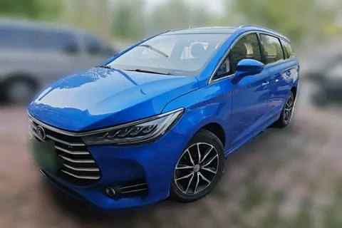 BYD Song MAX 2017