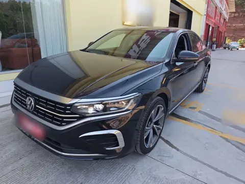 Volkswagen Passat 2022