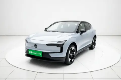 Volvo EX30 2024