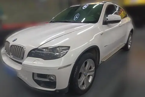 BMW X6 2013