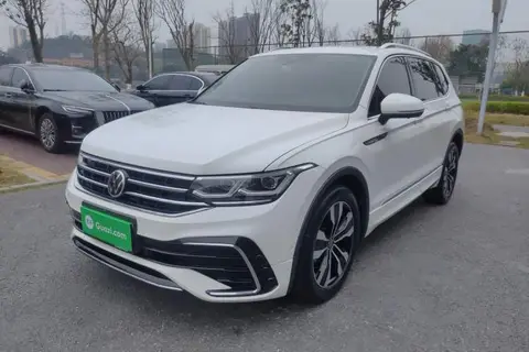 Volkswagen Tiguan L 2021