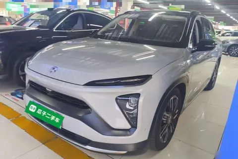 NIO ES6 2020