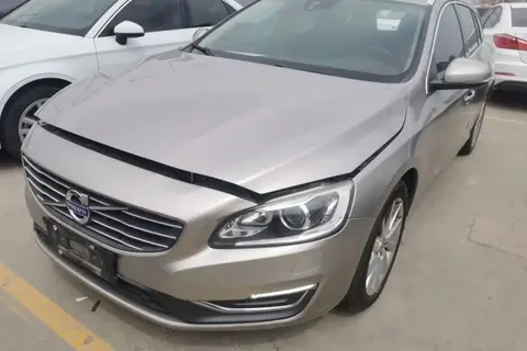 Volvo V60 2014