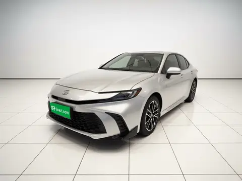 Toyota Camry 2025