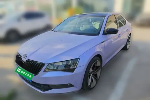Skoda Superb 2016