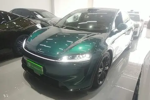 Luxeed R7 2026