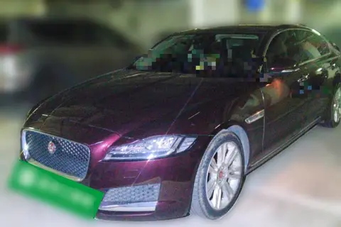 Jaguar XFL 2018