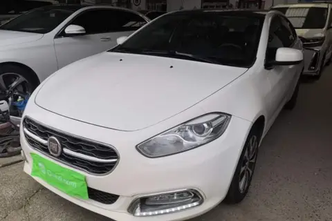 Fiat Viaggio 2015
