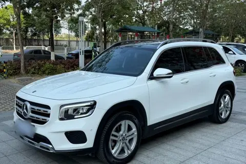 Mercedes-Benz GLB 2022