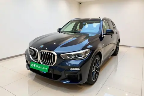 BMW X5 2021