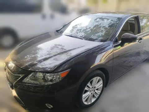 Lexus ES 2012