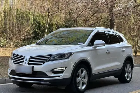 Lincoln MKC 2016