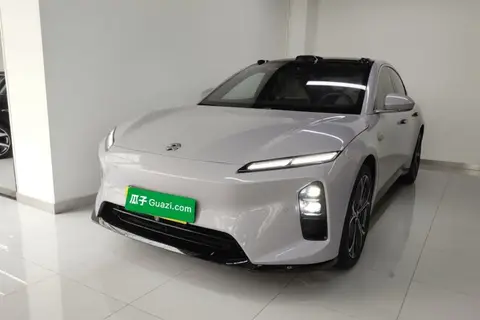 NIO ET5 2025
