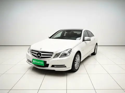 Mercedes-Benz E-Class 2010