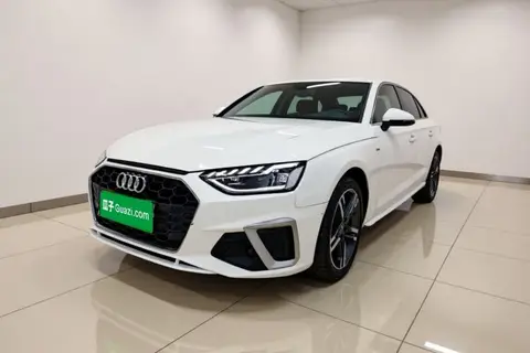 Audi A4L 2020