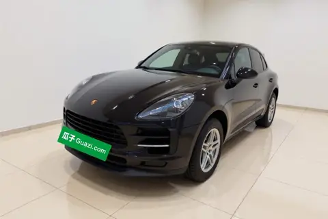 Porsche Macan 2021