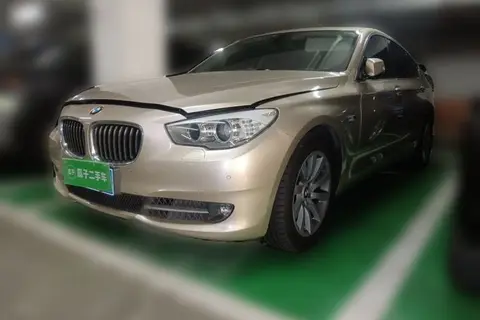 BMW 5 Series GT 2013