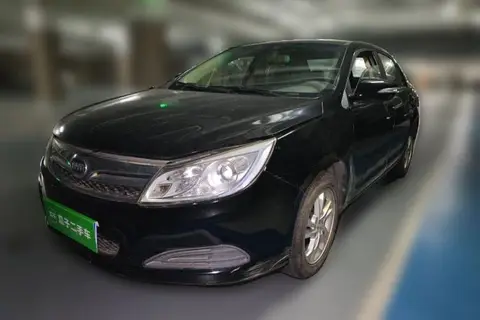 BYD Surui 2014