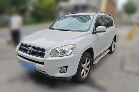 Toyota RAV4 2013