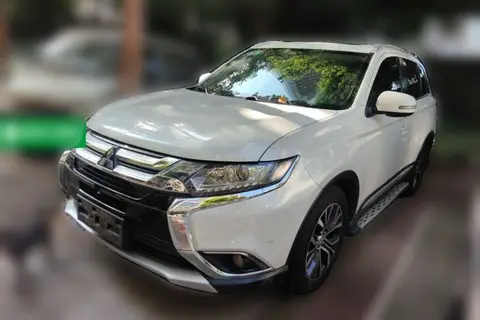 Mitsubishi Outlander 2017