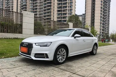Audi A4L 2019