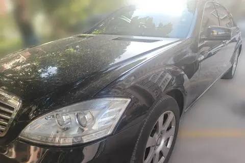 Mercedes-Benz S-Class 2012