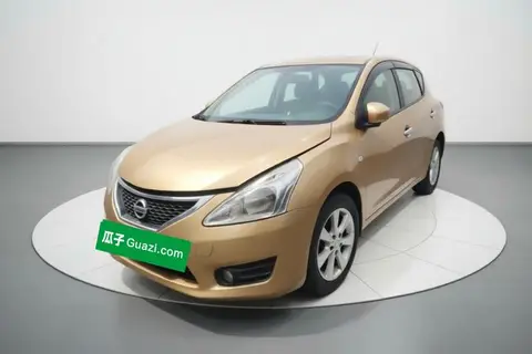 Nissan Tiida 2011