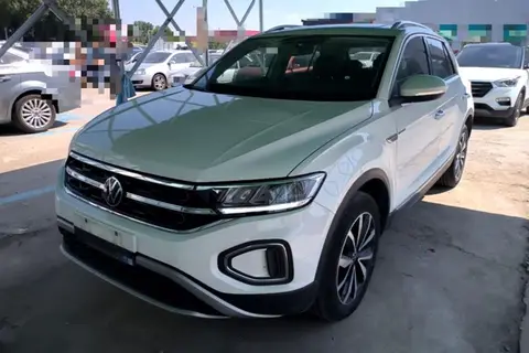 Volkswagen T-ROC 2024