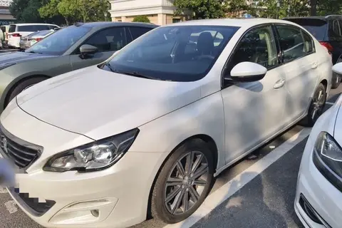 Peugeot 408 2015