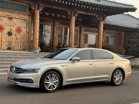 Volkswagen Phideon 2018