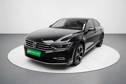 Volkswagen Magotan 2024