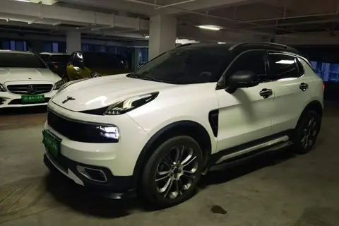 Lynk & Co 01 2019