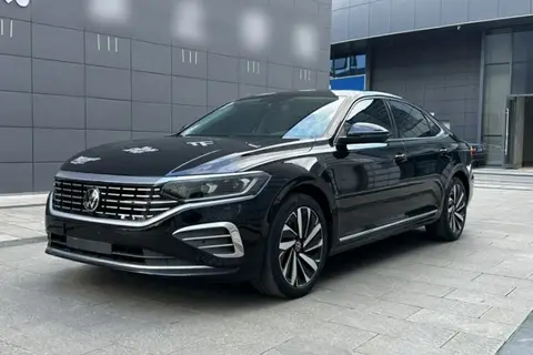 Volkswagen Passat 2024