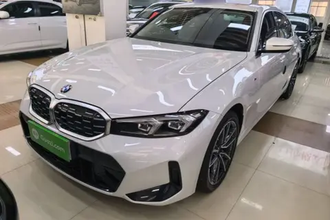 BMW 3 Series 2025