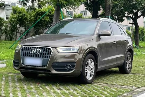 Audi Q3 2015