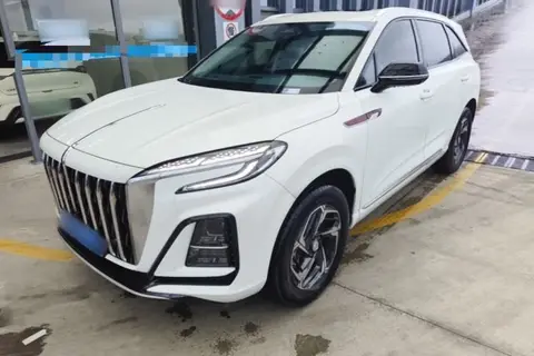 Hongqi HS3 2024