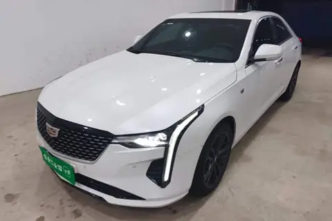 Cadillac CT4 2022