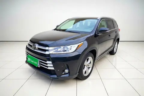 Toyota Highlander 2021