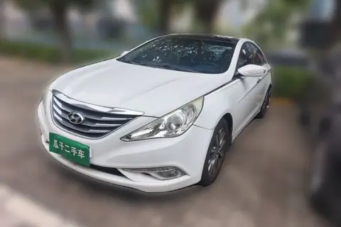 Hyundai Sonata 2013