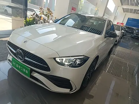Mercedes-Benz C-Class 2024