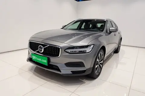 Volvo V90 2021