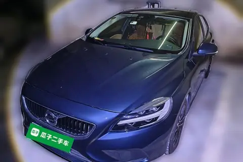 Volvo V40 2016