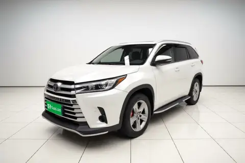 Toyota Highlander 2020