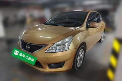 Nissan Tiida 2011